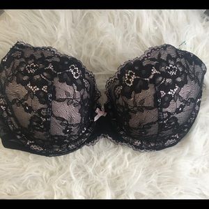 VS lightly lined lace Demi